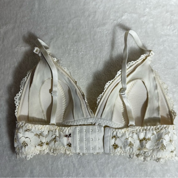 Momanda Cream Lace Bralette Size 34C - Picture 7 of 13